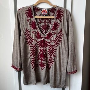 JOHNNY WAS TEE * Embroidered * Sz XXL * Long Sleeve Scoop V-Neck *